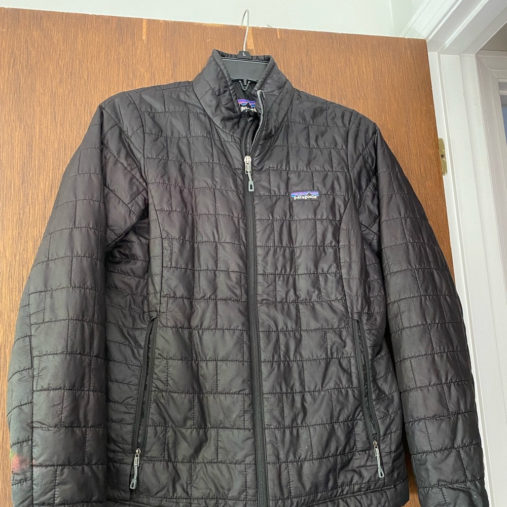 Patagonia Women's Black Puffer Jacket